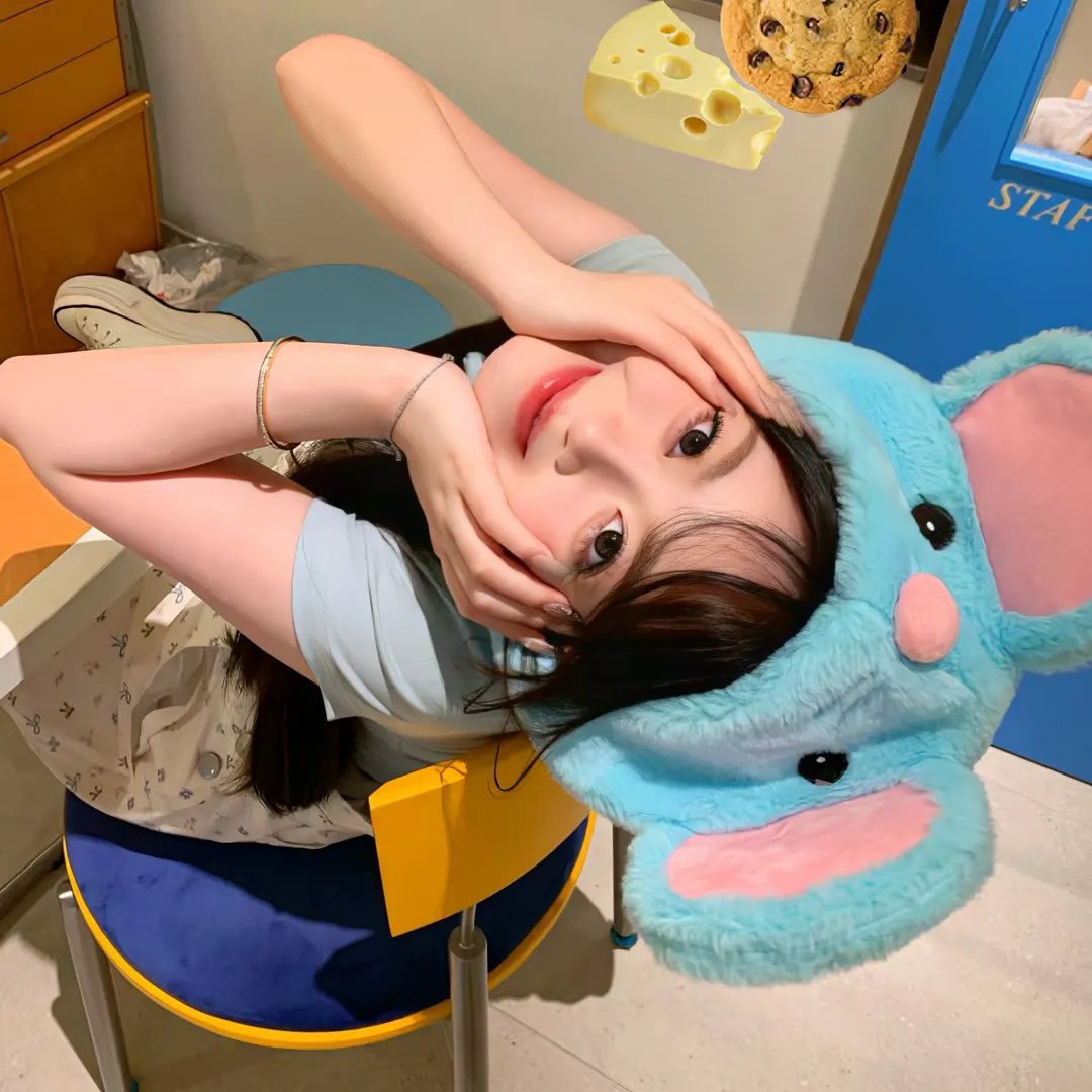 偶像选拔海报